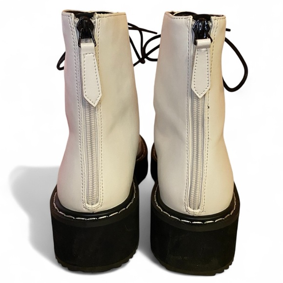 KENDALL+ KYLIE “Hunt2” Vegan Leather Combat Lug Sole Boots WHT/BLK SZ 6-1/2 - Picture 5 of 9